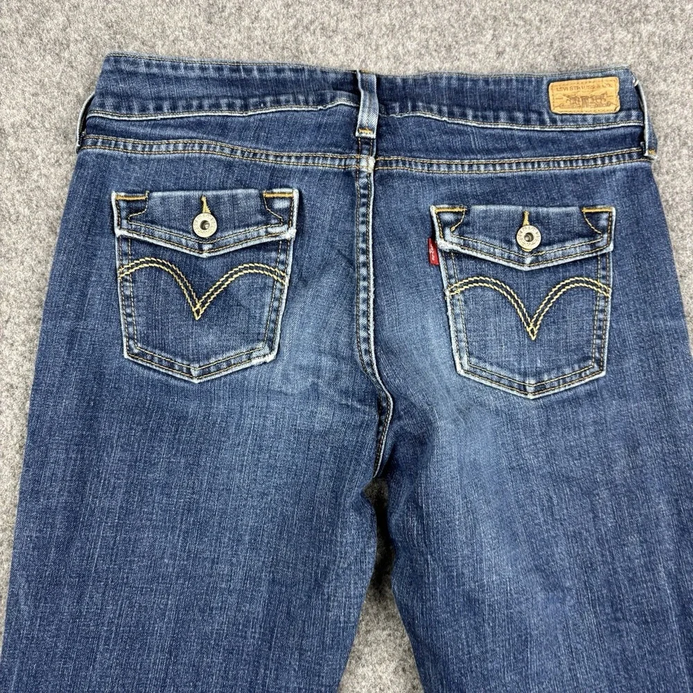 Levi's 526 Slender Bootcut Jeans Women's 6 Medium Y2K Medium‎ Wash Red Tab Denim